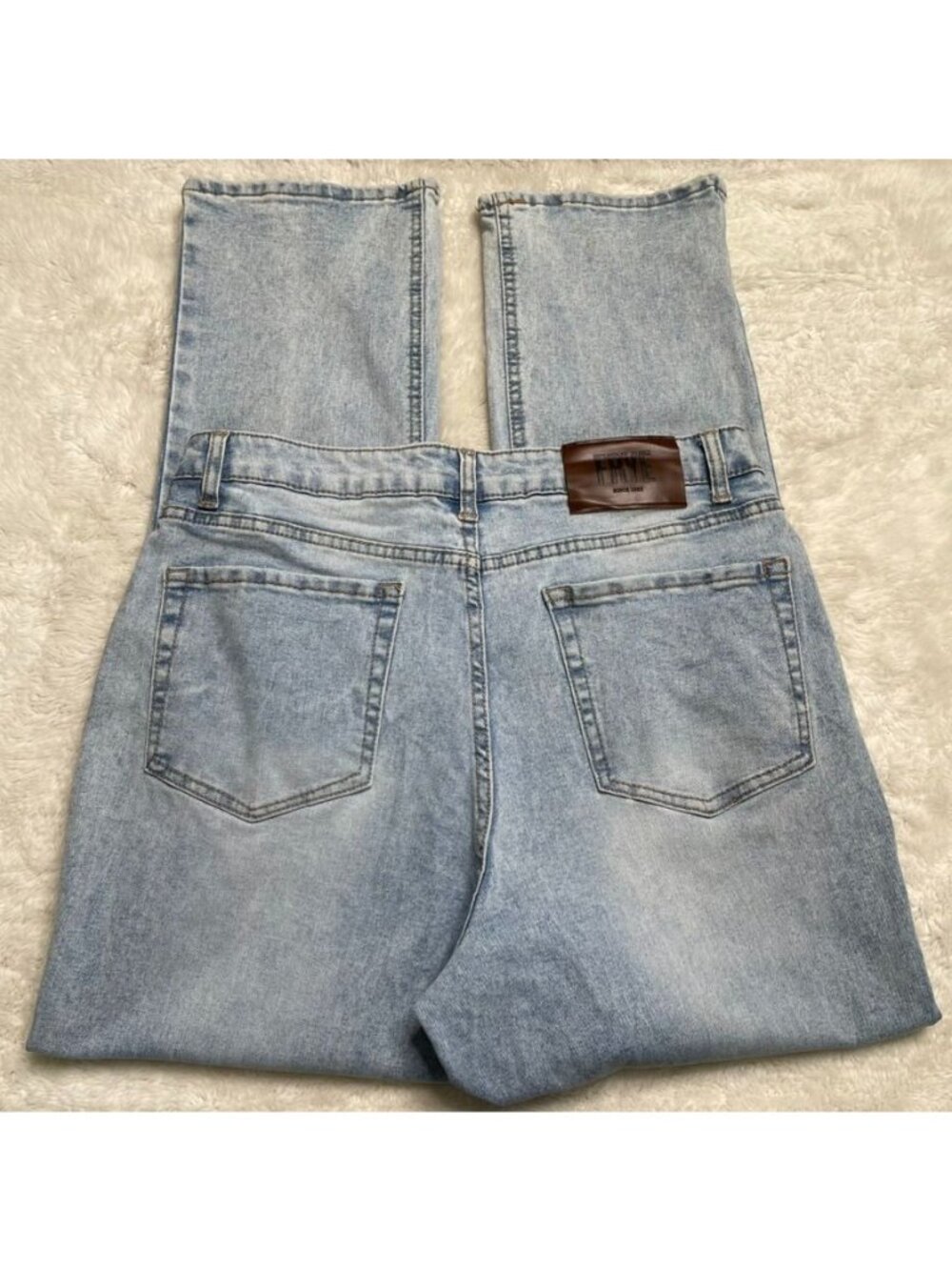 Frye Denim Jeans Size 10 30 Light Wash Straight Leg Mid Rise Spots Comfort Distr - Picture 4 of 8